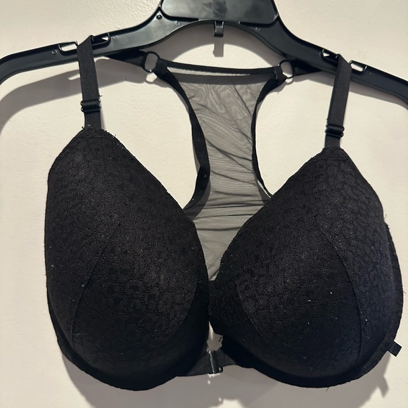 Victoria's Secret Other - VS 36DDD push up front closure bra